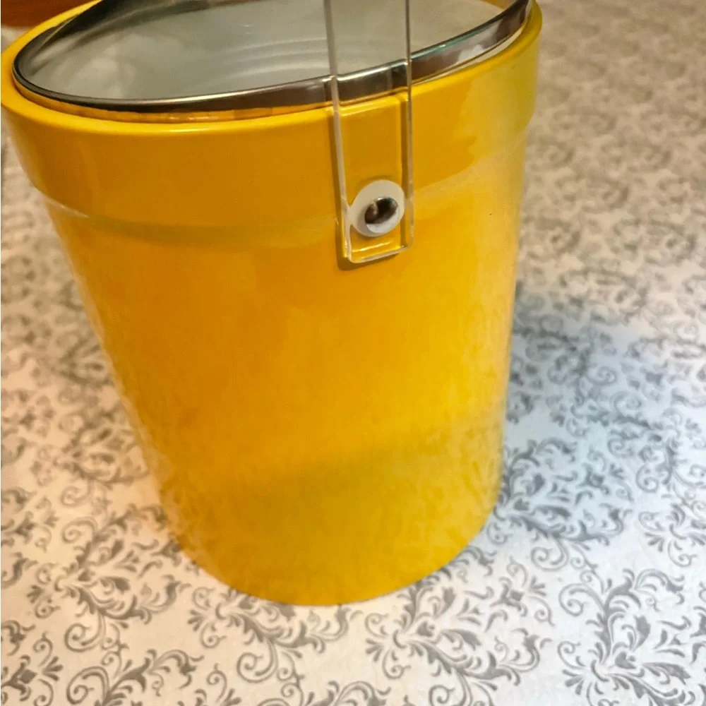 Vintage MCM Yellow Ice Bucket Lucite Retro canary Barware Party Lidded
